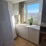 Daire Traian Sea View Köstence